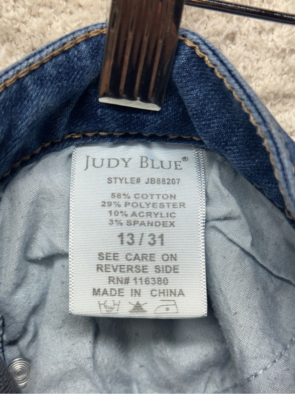Judy Blue Boyfriend Jeans Women’s Size 13/31 Medium Wash Stretch Mid Rise Denim - Picture 3 of 11